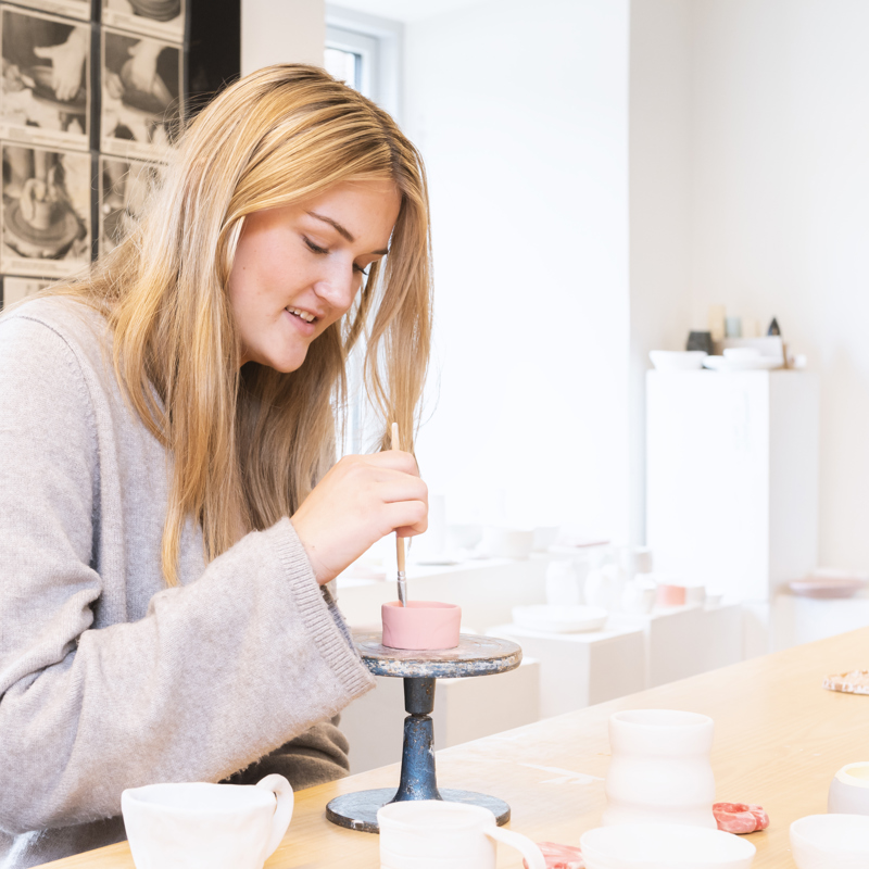 Fokus på kreativ udfoldelse på Gudenaadalens efterskole. 