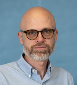 Mandlig lærer på Gudenaadalens efterskole.